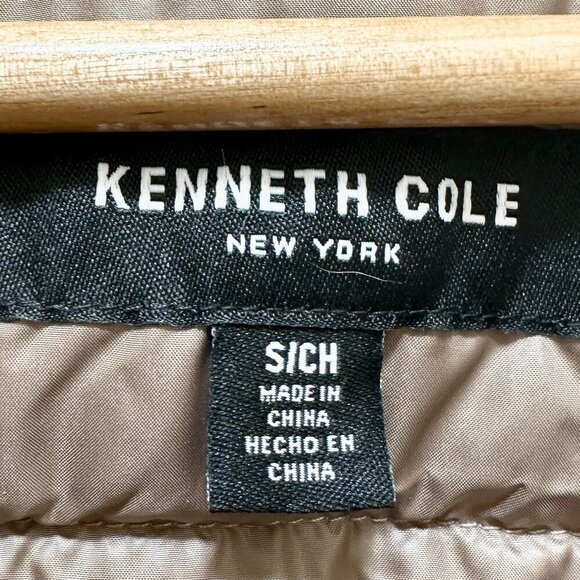 Kenneth Cole Women's Quilted Anorak Puffer Jacket Size S Tan Lightweight (NEW) - Picture 4 of 15